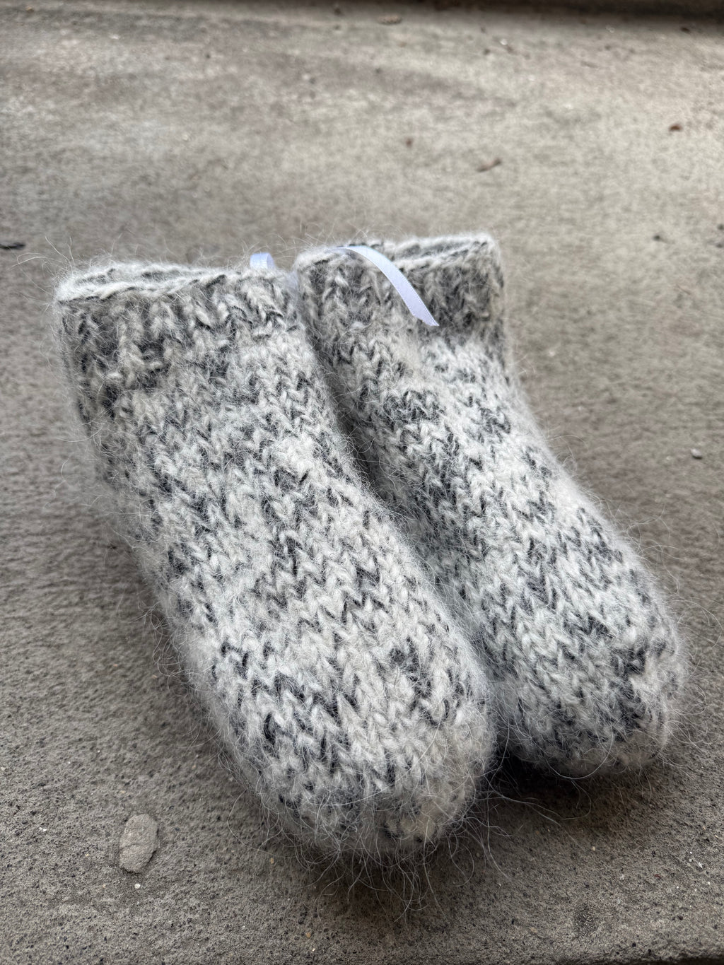 slipper - White/grey