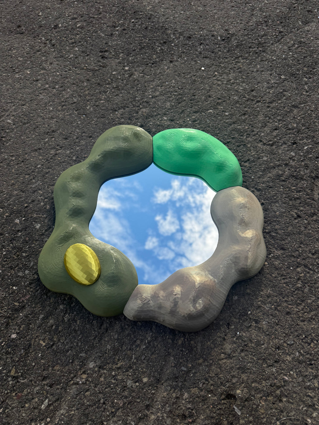 Flux mirror