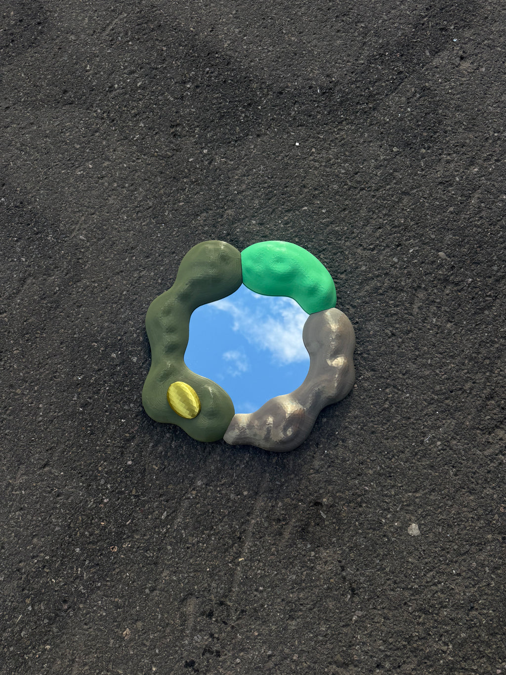 Flux mirror