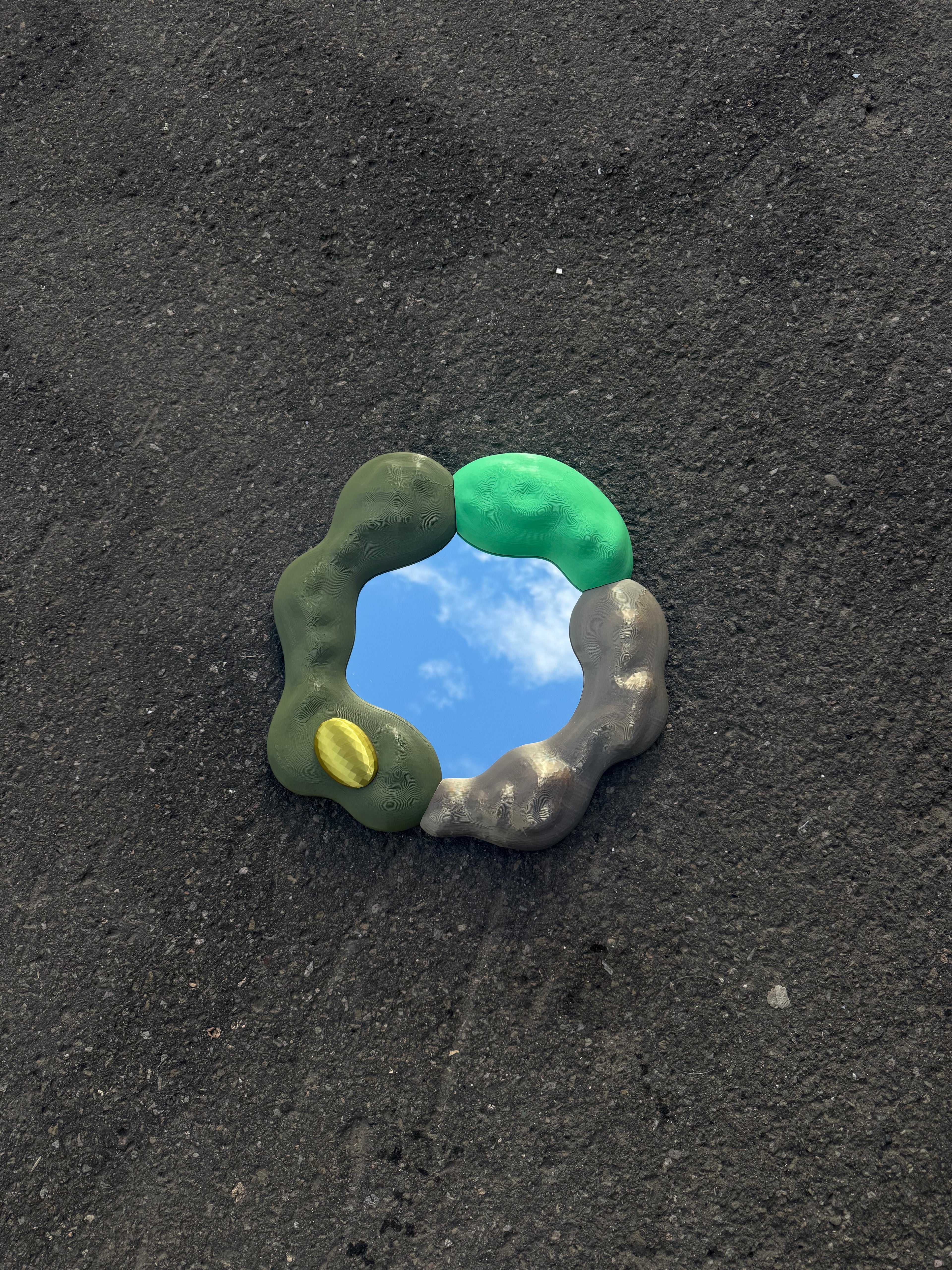 Flux mirror