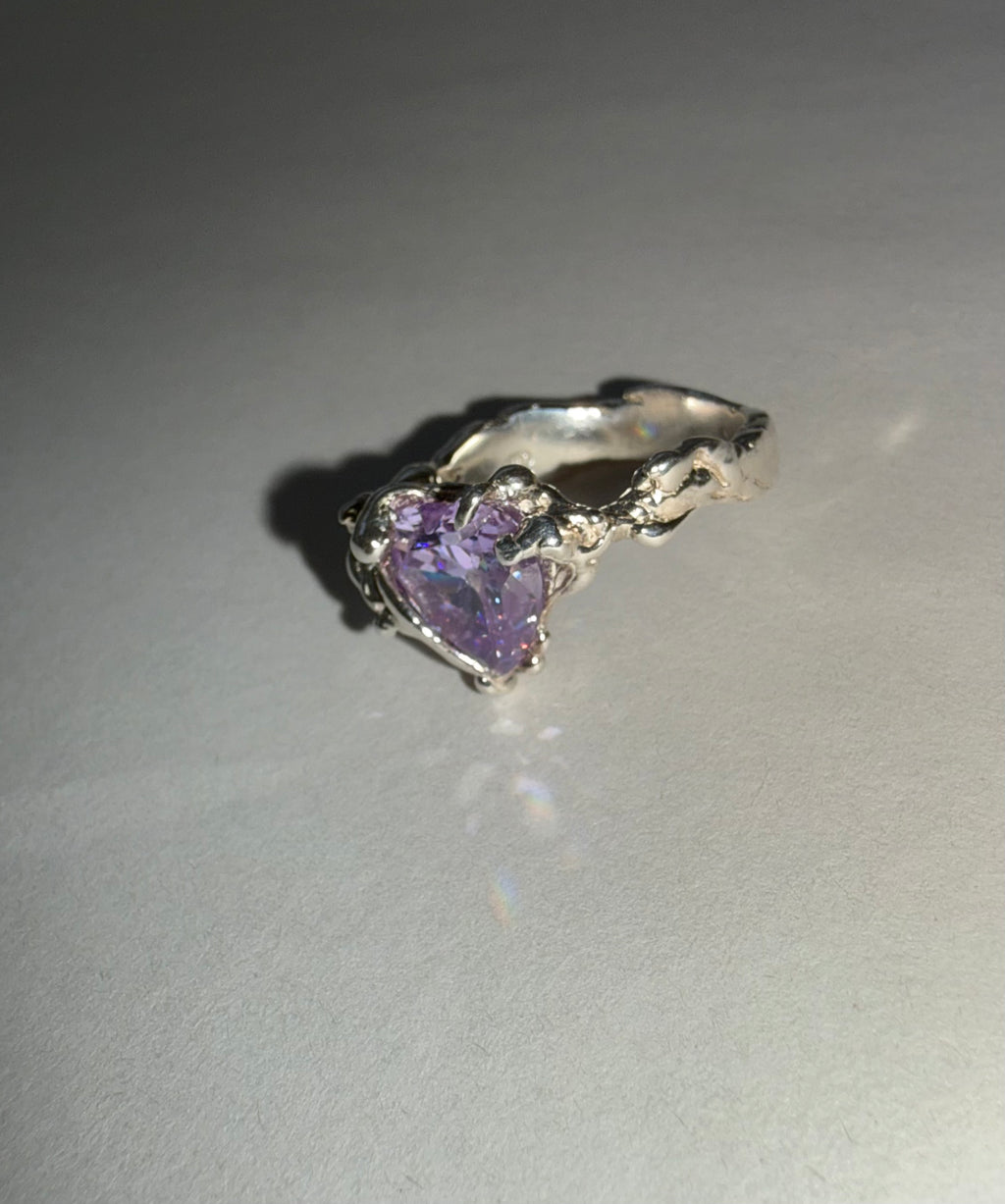 Heart ring lilac