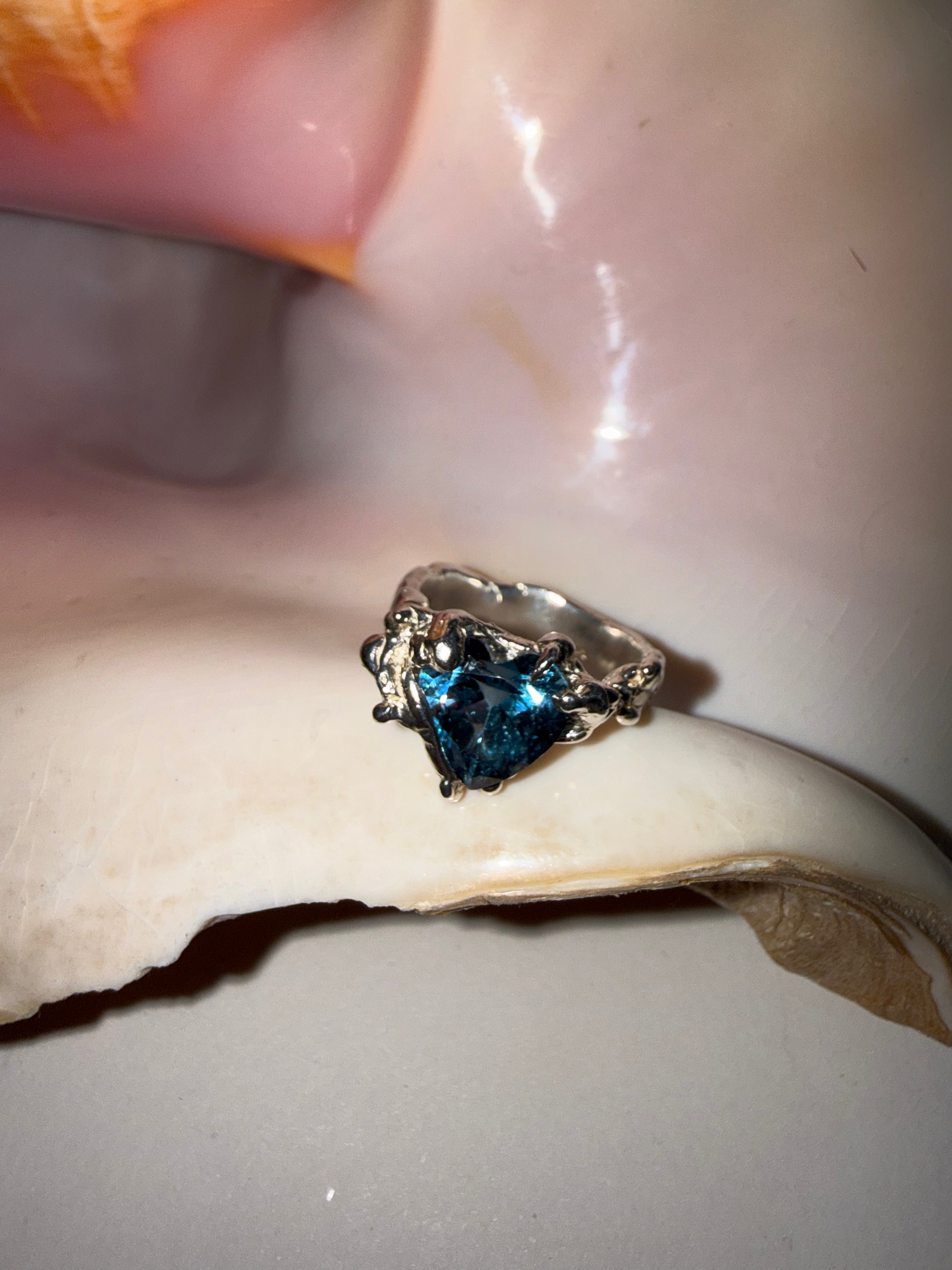 Heart ring ocean blue