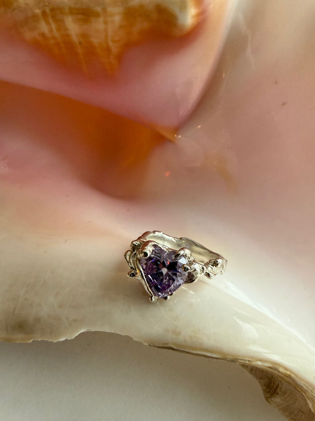 Heart ring lilac