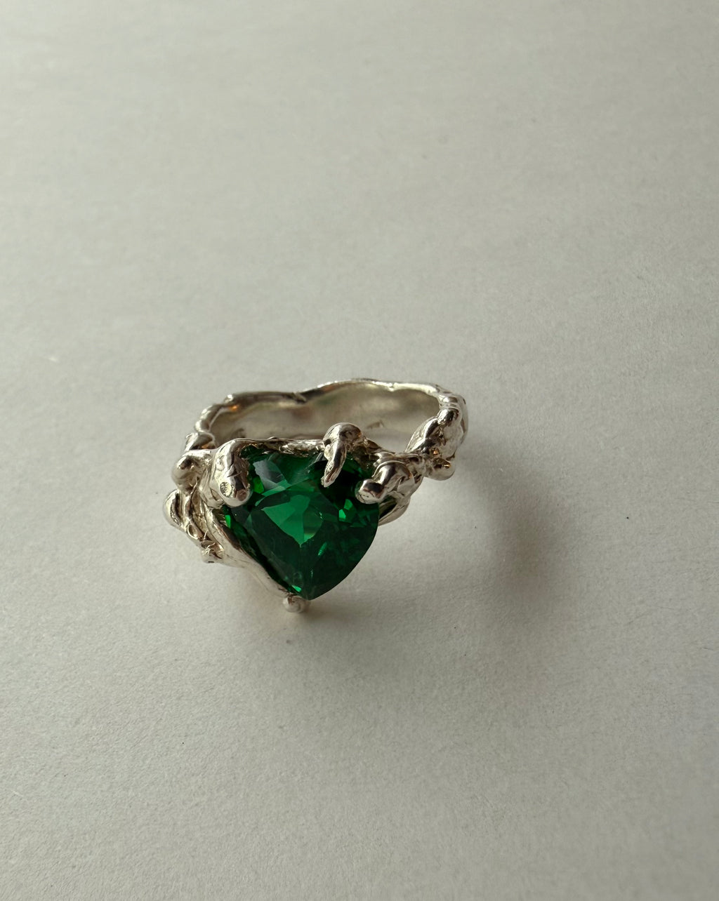 Heart ring emerald green